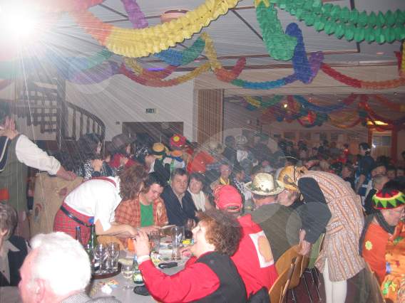 Mit Klick zu den Bildern Mit Klick zum Bürgerball